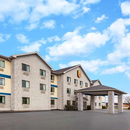 Super 8 By Wyndham Uniontown Pa Hotel Екстериор снимка